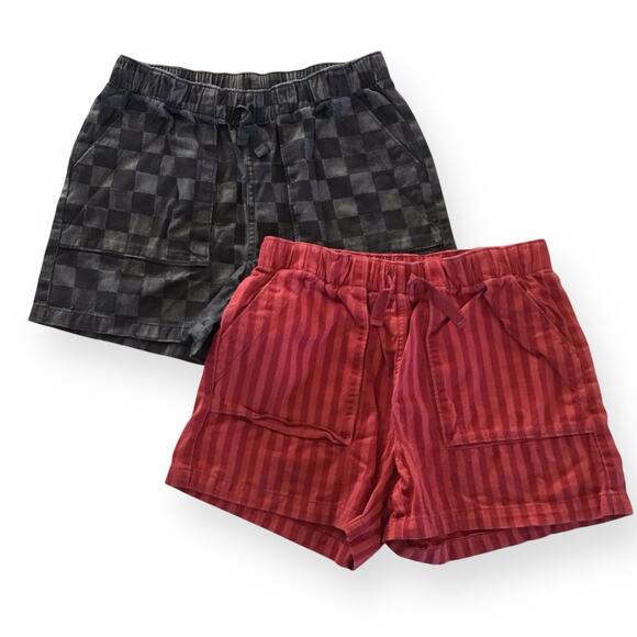 Tea Collection shorts bundle - Picture 1 of 6